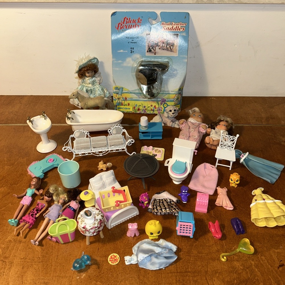 Vintage Girls Dollhouse & Toy Lot Furniture, Hatchimals, Polly Pocket E1